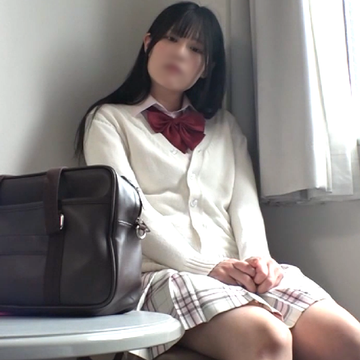 【個撮】平日昼間にほっつき歩くおサボりバカマ●コに中出しパコり教育!![４]