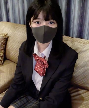 FC2 PPV 4666921 【限定販売】奇跡の極上スレンダーEカップ美女りくちゃん！生着替え＋シャワーをこっそり？！