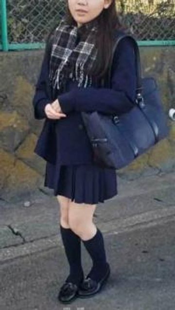 【個撮】お嬢様系女子校②家庭の事情により助けました。学校に迎えに行きネカフェで挿入を試みた。 【個撮】お嬢様系女子校②家庭の事情により助けました。学校に迎えに行きネカフェで挿入を試みた。
