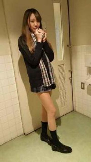 【個撮】農業科ヤンキーギャル③家庭教師授業さぼってショッピングモールのトイレでフェラ 【個撮】農業科ヤンキーギャル③家庭教師授業さぼってショッピングモールのトイレでフェラ