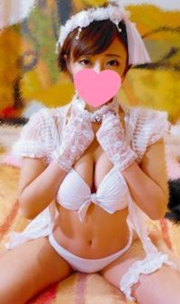 FC2 PPV 1089067 【個人撮影】19歳 今春芸能事務所所属グラドルの卵ちゃん デビュー前にハメ撮りした集団乱交中出しSEX　イキ過ぎて白目アヘ顔【顔出し・販売承諾済】