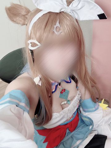 FC2 PPV 4713516 コスプレ撮影会～うまむ　アモアイちゃんの勝負服+9冠クラスの写真集～Model:Nekoちゃん