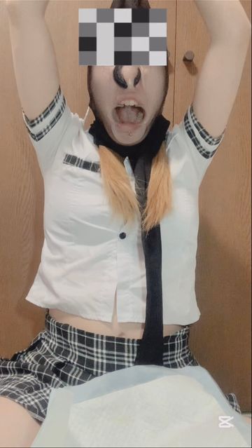 FC2 PPV 4786427 鼻輪と開口器をつけての1人パンスト相撲♡前代未聞！？