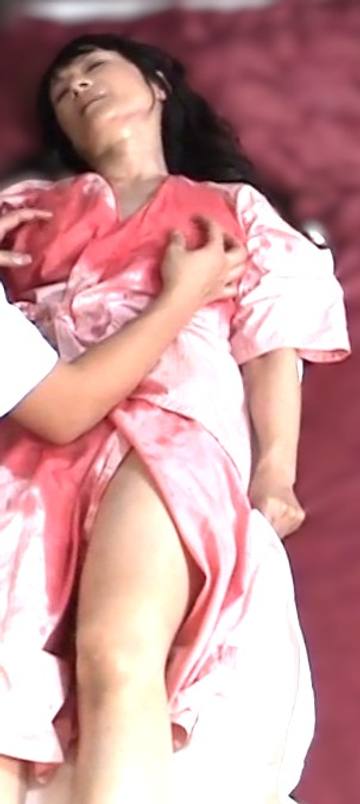 FC2 PPV 4796136 【限定・生ハメ】熟年寝取り・美乳スレンダー妻を極上性感マッサージで発情させた