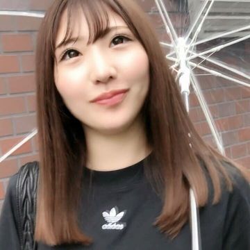 【素人／完全個人撮影】愛嬌抜群の彼氏持ちコンカフェ店員さんの仕事終わりを待ち伏せしてエッチな罠でNTRエッチした