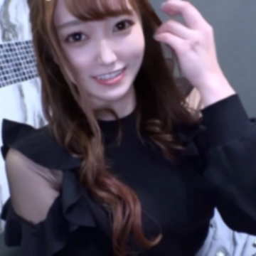 FC2 PPV 4722236 アイドルセンター級の可愛さ女子大生18歳。このルックスに細身爆乳は反則、全体位でガン突き痙攣イキで完堕ち。
