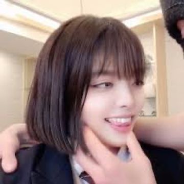 FC2 PPV 4768398 【300本限定】【3000pt → 300pt】橋本環◯似の18歳かなめちゃん、超絶美乳・美マンの持ち主です！！