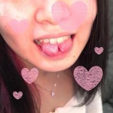 FC2 PPV 1150136 【4K撮影】☆初撮り☆完全顔出し☆マニア必見!?スプリットタンを持つドM美少女にスパンキングでヒィヒィ言わせながら中出し懇願SEX♪【特典付き】