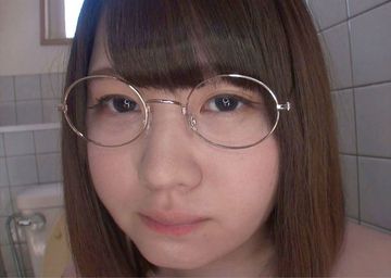 鳥取から上京した地味芋デカ乳女子まり 大学入学日にAVデビュー