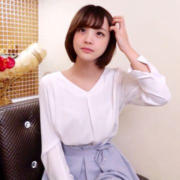 FC2 PPV 4637684 今後語り継がれる伝説の美女　みお/20歳/Bカップ　顔を赤らめた剛毛貧乳体に絶え間なく巨根連撃