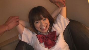 こちょこちょ族　**系美**　なな　制服編