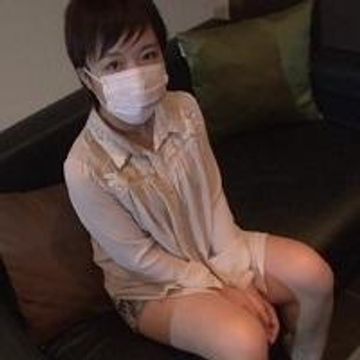 FC2 PPV 688814 初撮りまさかの処女っ娘!!ベリーショートの美乳19歳とハメ撮りしちゃいました♪【個人撮影】