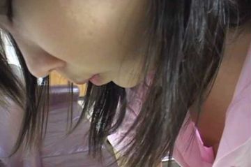 ◇【妄想胸チラ乳首】もしも…、憧れの白衣のナースの制服の隙間から乳房と乳首が見えたら…　Part 2