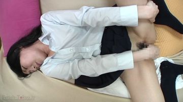 FMK-0131 制服女子のサラウンドマン汁オナニー