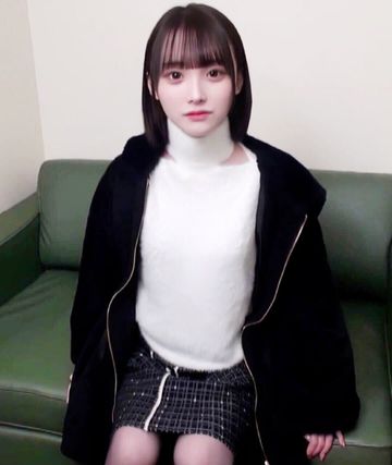 FC2 PPV 4637683 神奈川県産　純白美人の貧乳JD　生中出し限定公開品　※サンプル4枚