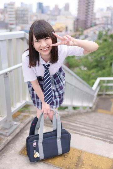 ハニカミ笑顔が可愛い****「ちはるん」「あんまりジロジロ見ないで下さい…恥ずかしいです(/ω＼)」