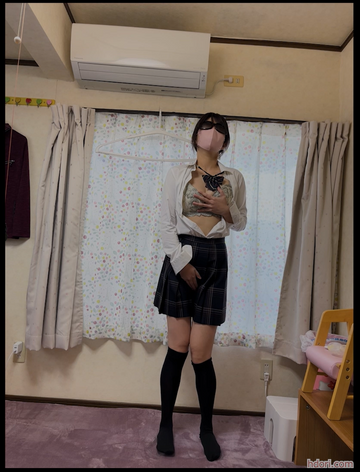 マヨネーズ自画撮りオナニー　性感帯の乳首をヌルヌルにして感じる