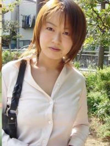 巨乳でエロい体つき過ぎる人妻と自宅で個人撮影したら･･･