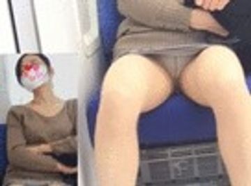 FC2 PPV 766688 居眠り女子が脚カパー　電車対面パンチラ