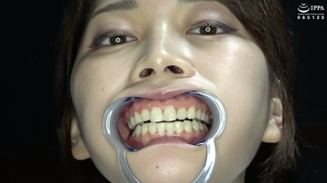 FC2 PPV 3102479 【ボーイッシュな制服女子の口内を激写！！』 香椎佳穂