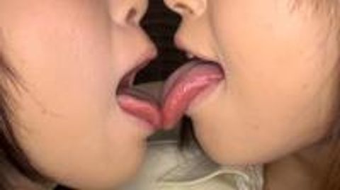 レズキス