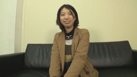 膣奥グリグリ、的確に自分のアクメポイントを刺激する**大生【ツグミ 20歳】
