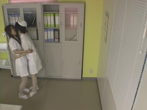 ウブな新人ナースをレズ調教するドスケベレズ婦長