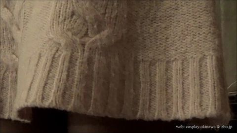 【超フェチ：足/脚・ブーツ・黒パンスト】椅*に座った女性の脚を観察（ブーツでスマホやケータイを踏む）