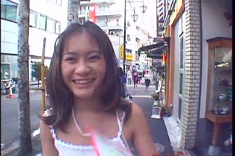 【無】野外顔射６　和田真*