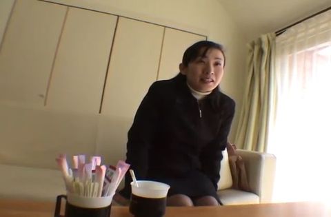 RZD-07 夫は知らない・・・素人妻の飢えた性欲