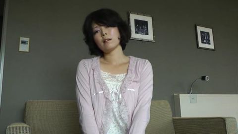 地方から出てきた素人妻を大人のおもちゃでイカセまくってみた