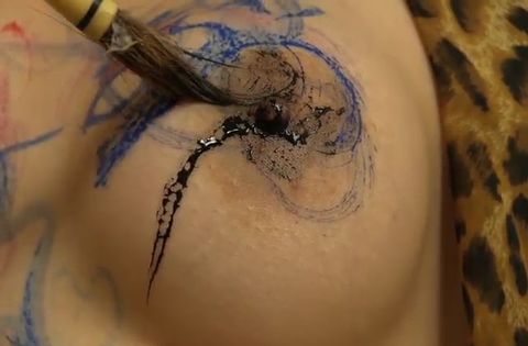VIRN-058　ザ・ハダカ　エロスに狂った魔性のオンナ