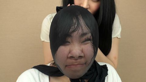 川越ゆいの顔面いじり・顔面ストッキング