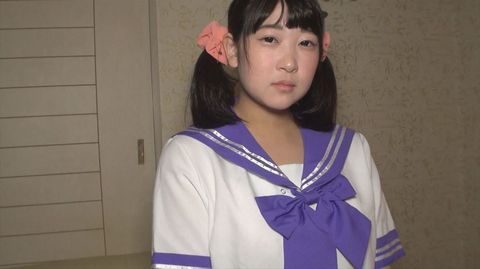 【個人撮影】ひめちゃんのHな願望・痴感プレイ！男どもに身体中を弄られ感じまくる！