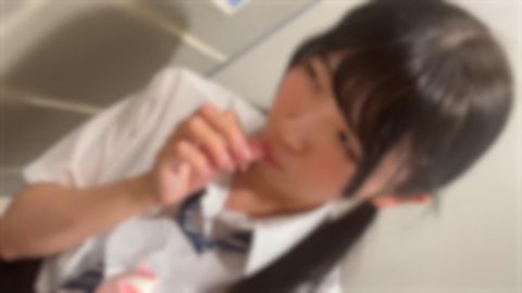 【顔出し】スレンダーちゃんと制服でするセックスは夏の風物詩かな。