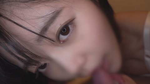 【主観】性に無関心そうな美女に唾液いっぱいベロチューされながら射精する
