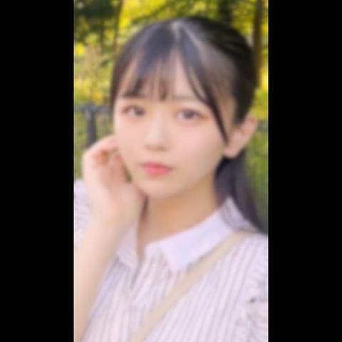 透明感が半端ない１９歳。脱ぐとEカップの隠れ巨乳に大量に中出ししました。