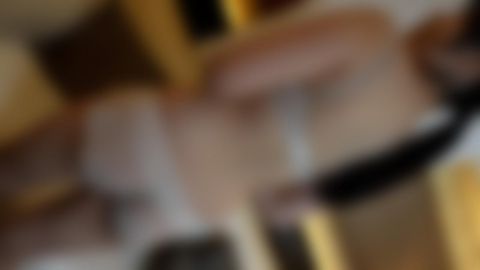 【初撮り】【顔出し】清楚で無垢なアイドル系のお顔。可愛い顔からは想像もつかない豪快潮吹き！！そして久方ぶりのSEX。最後の強行中出しまでぜひご覧ください。