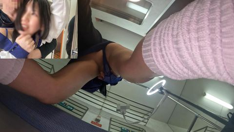 【調教26】電車内でご主人様の要望で制服痴.漢行為♪嫌がってもご主人様のモノが欲しいのです♡ 前編