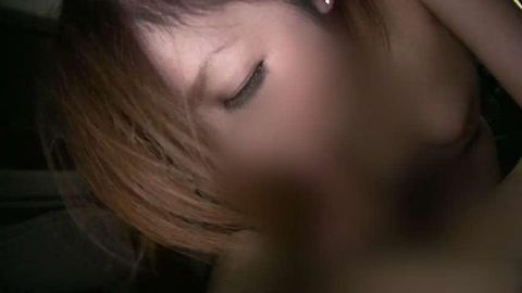 【個撮】スレンダーボディの美人お*さんをナンパ。激しいピストン責めに何度も痙攣イキしちゃってます。