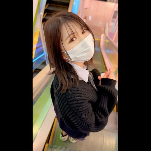 【完全顔出し】超上玉制服生の絶壊 ※ご両ｼﾝにバレたため数日限定。