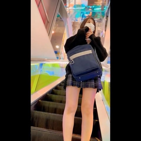 【完全顔出し】超上玉制服生の絶壊 ※ご両ｼﾝにバレたため数日限定。