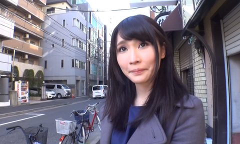 清楚系Fカップ巨乳のドスケベ美人OLさんに中出し！！