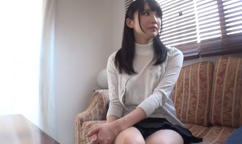 清楚系Fカップ巨乳のドスケベ美人OLさんに中出し！！