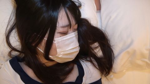 初撮り素人１９歳　巨乳　そっけない態度ですが挿入後はしっかり感じてました  9月末まで５００ｐｔ