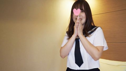 【無修正】清楚なのにエロかわなOL。アフター5に趣味のセーラー服を着てコスプレエッチ。男の上に跨り強烈バキュームフェラ！