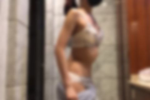 【素人個撮】【中出し】美人スレンダー人妻に容赦なきク○絞め 精*を根こそぎ注入