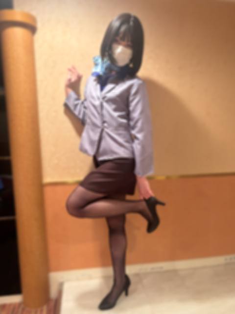 【S級美脚 / 170cm高身長お*さん / 第三弾】さつきさん 28歳 脚・足裏・パンストフェチ向写真集
