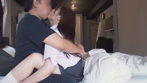 ☆撮影2回目☆めっかわ18歳と自宅ハメ撮り⇒おまんこの最奥におじさん精*をドバっと放出しました。