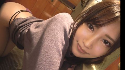 ★★★レビュー特典付き★★★【この上品美人が潮を撒き散らすギャップ♡】照れまくりも手慣れた電マオナニーから性欲解放！　麻美(30) 　T165 B85(D) W58 H88